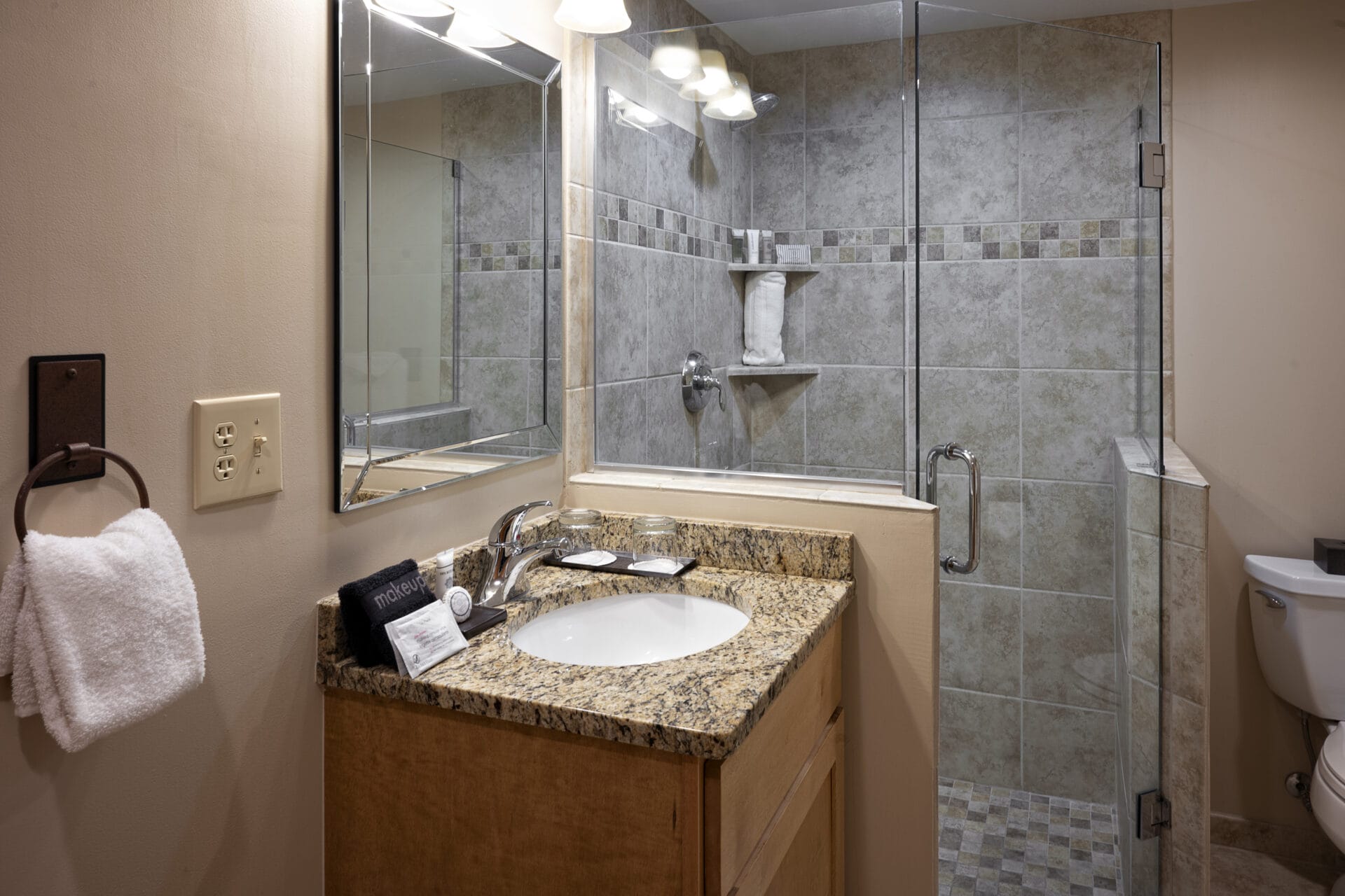 building 4 two bedroom bathroom