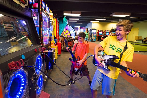 Beaver Run Resort arcade and mini golf